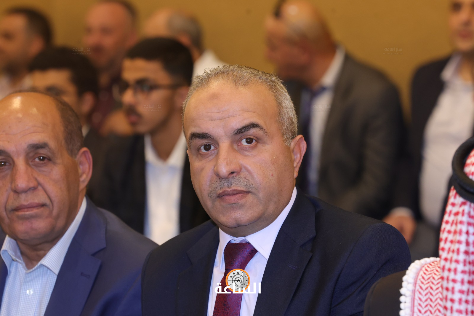 Madar Al-Saa Images 0.2989809054368845
