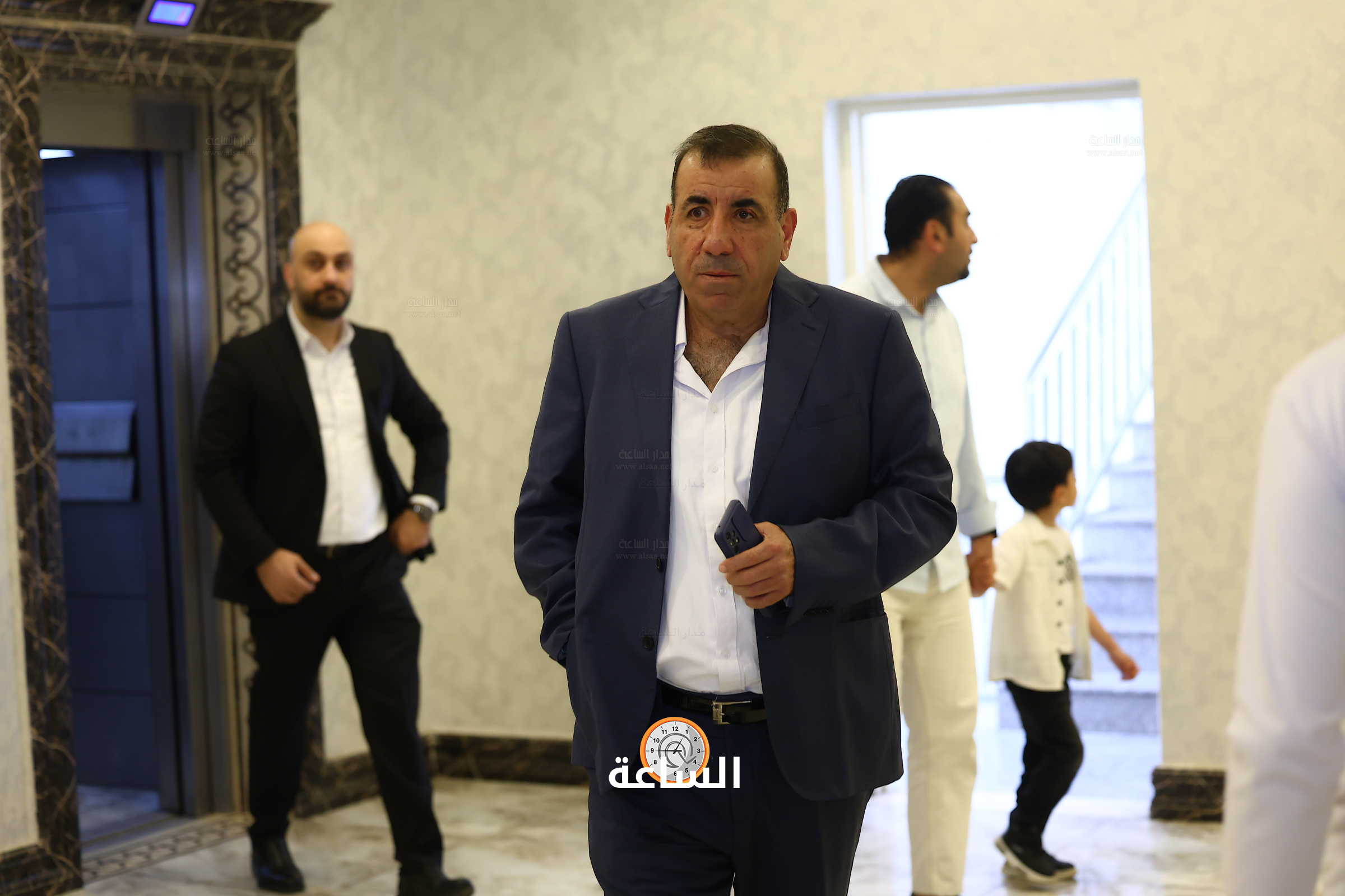Madar Al-Saa Images 0.3443668222778279