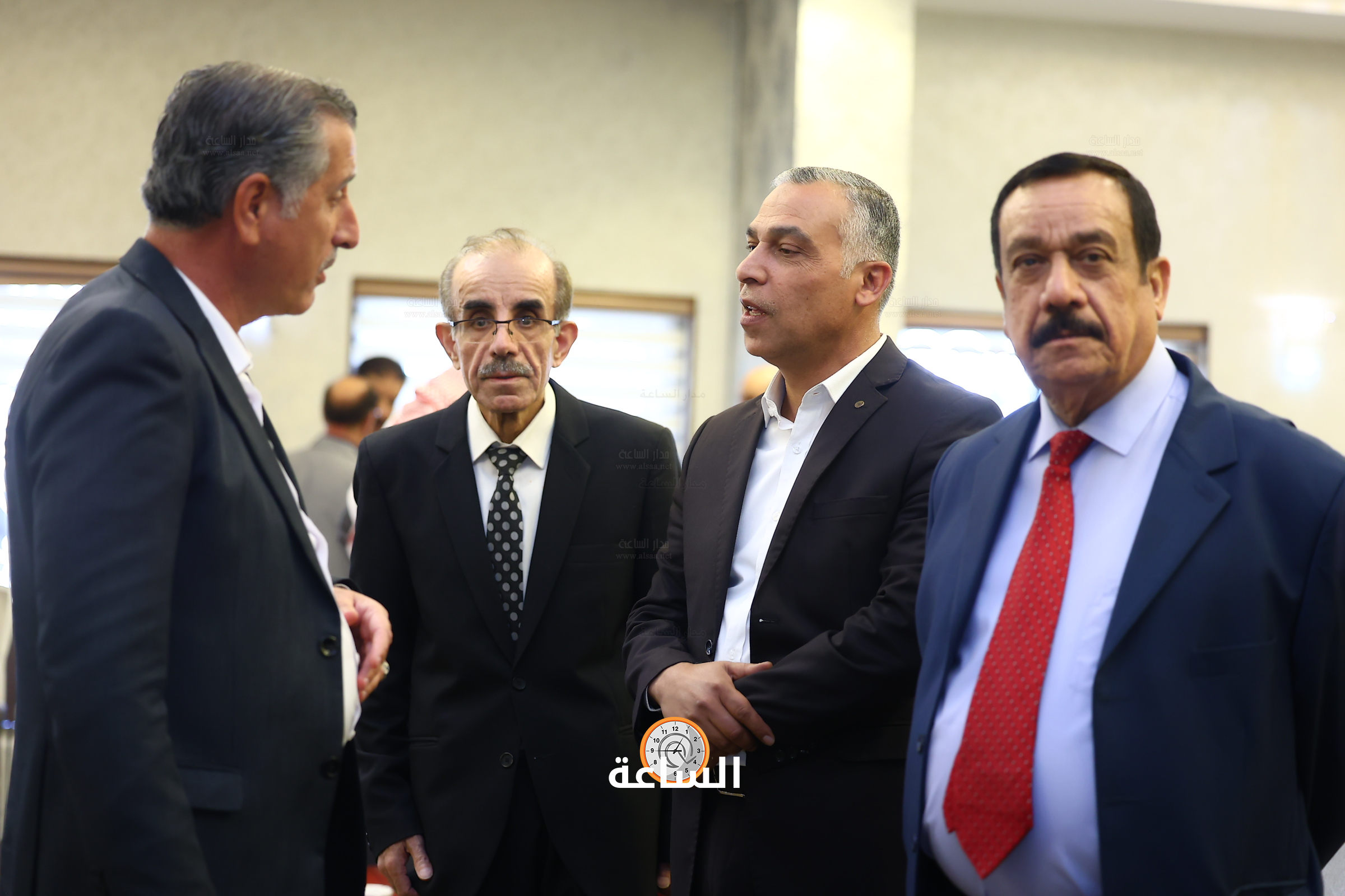 Madar Al-Saa Images 0.647186611558981