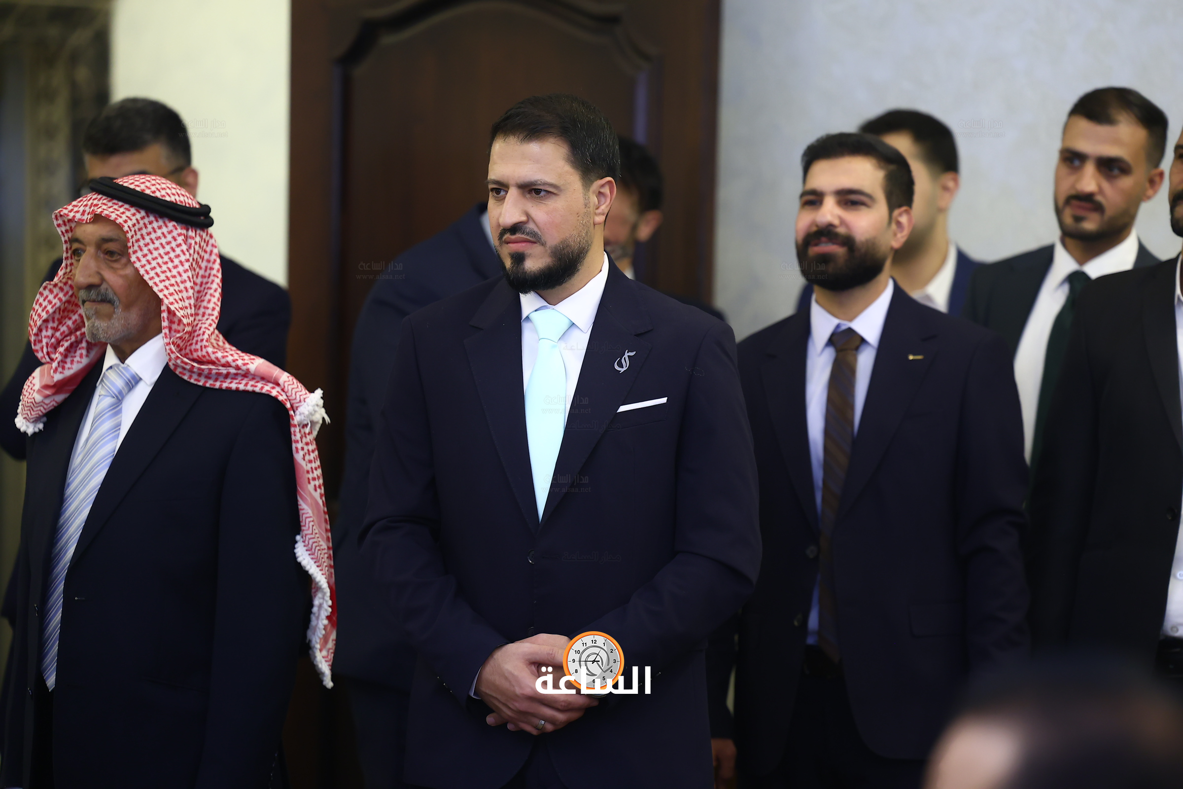 Madar Al-Saa Images 0.04954023345843883