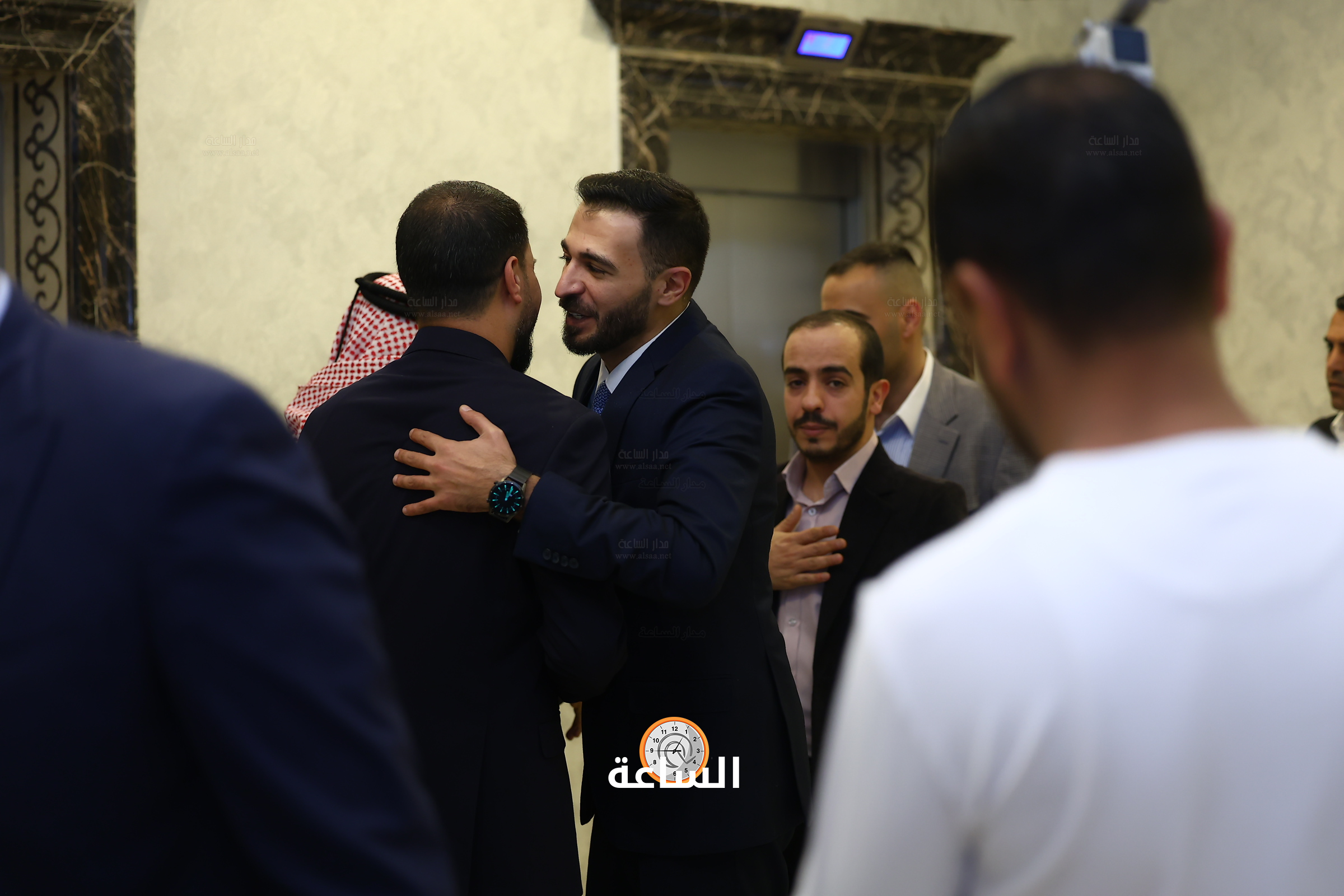 Madar Al-Saa Images 0.4881425443778096