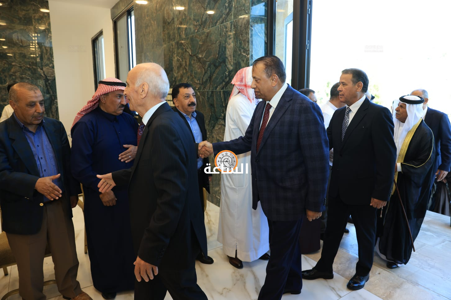 Madar Al-Saa Images 0.42688381950424015