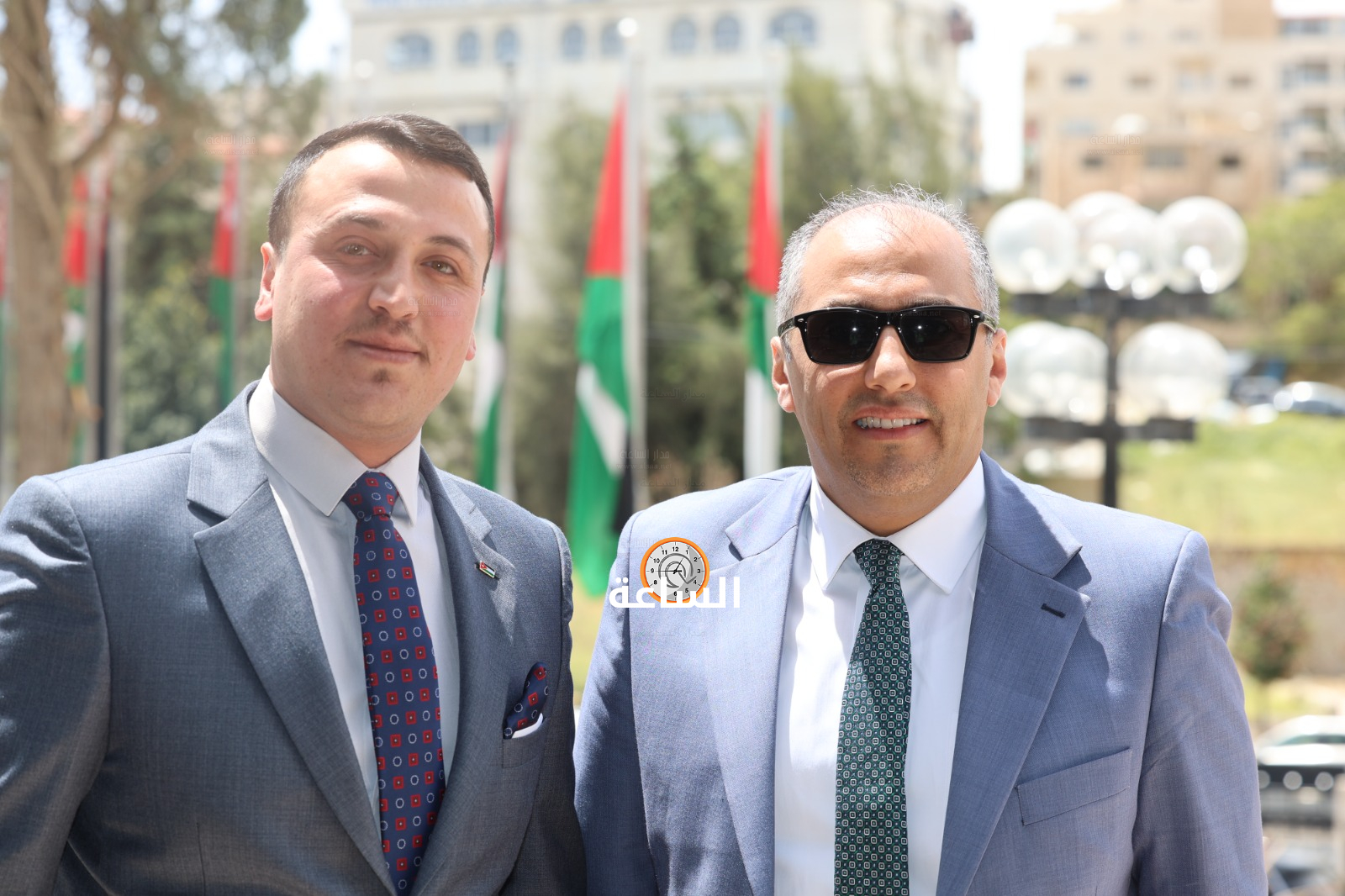 Madar Al-Saa Images 0.468755332516947