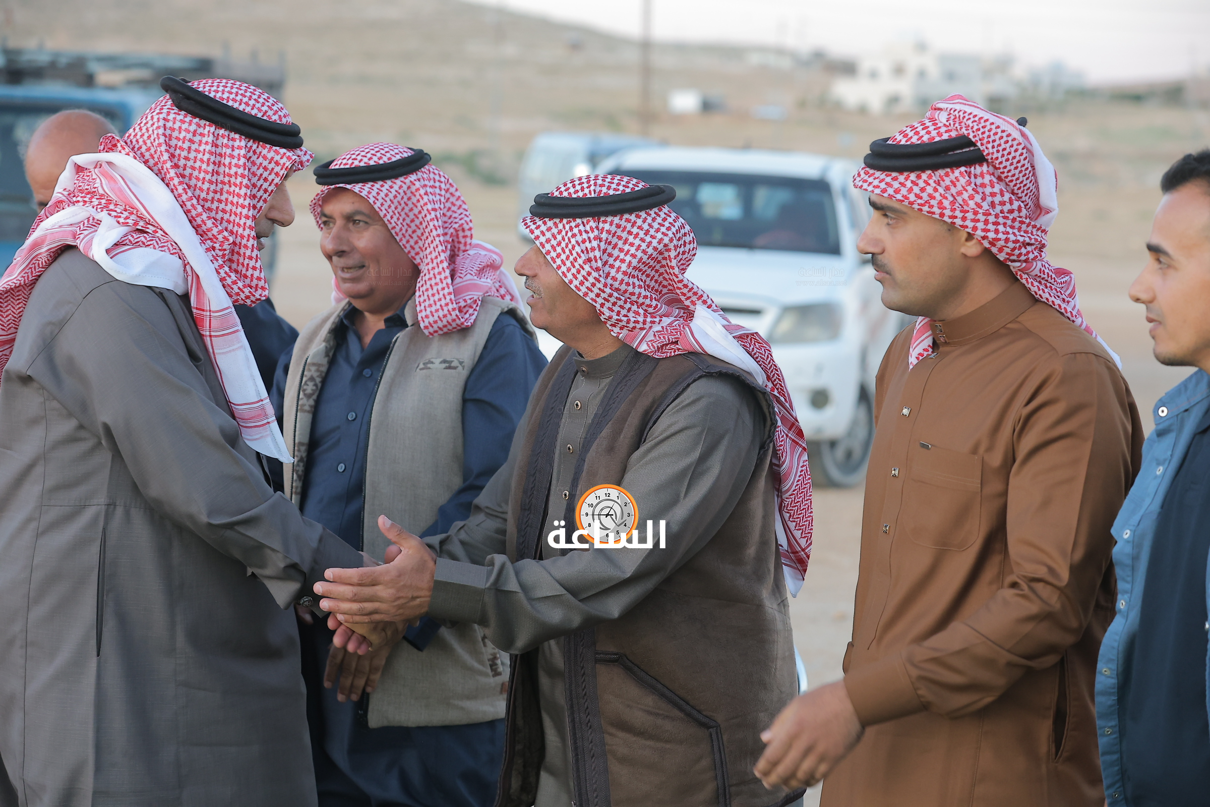 Madar Al-Saa Images 0.4332698686244799