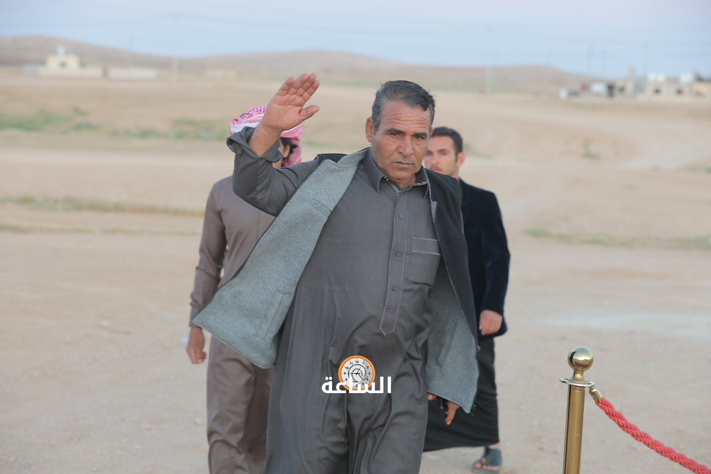 Madar Al-Saa Images 0.25627336176210724