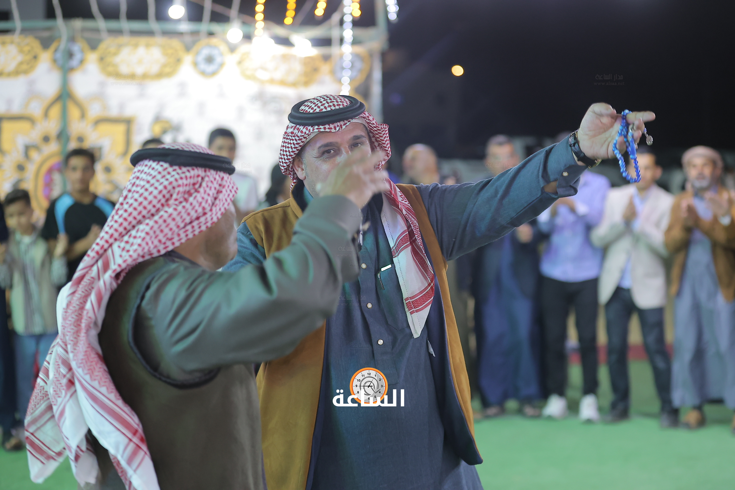 Madar Al-Saa Images 0.4063910694278694