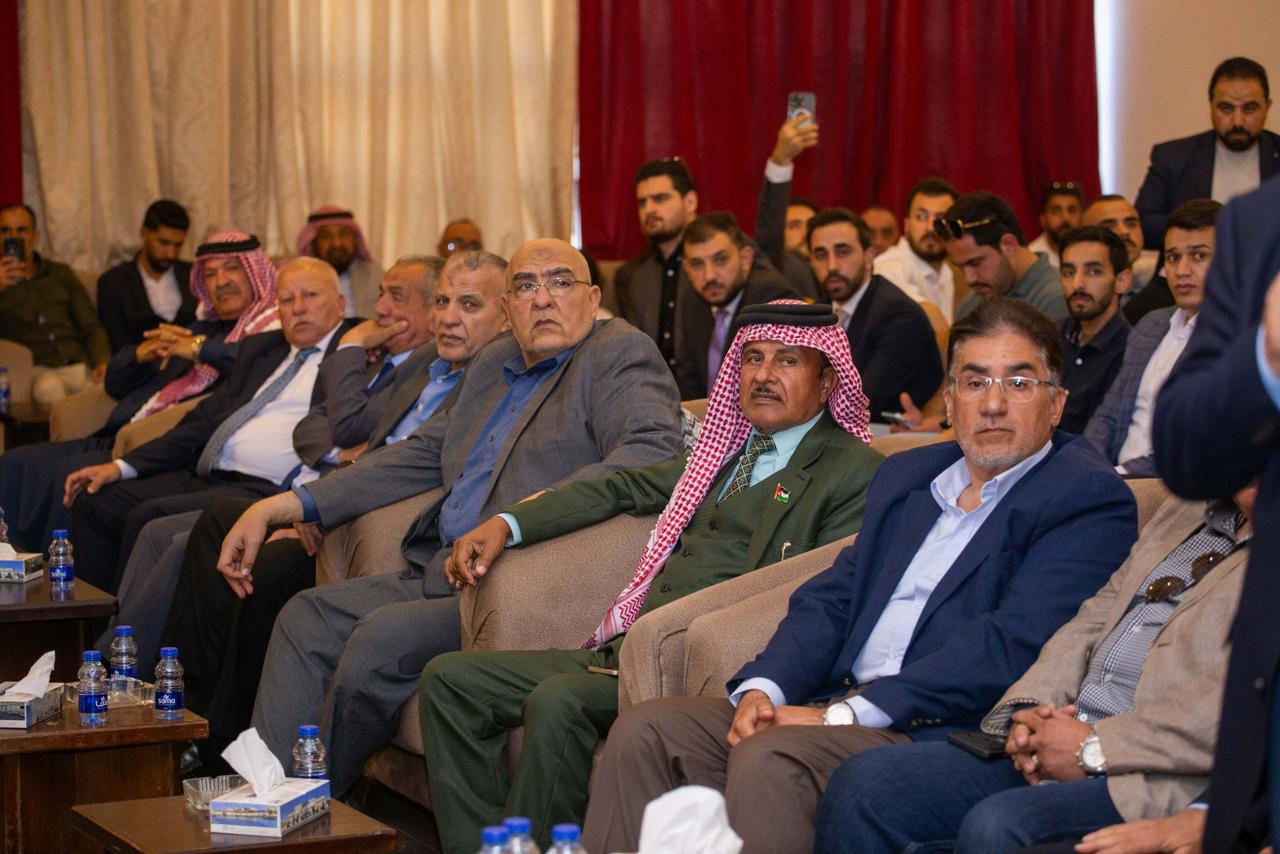 Madar Al-Saa Images 0.757173668959084