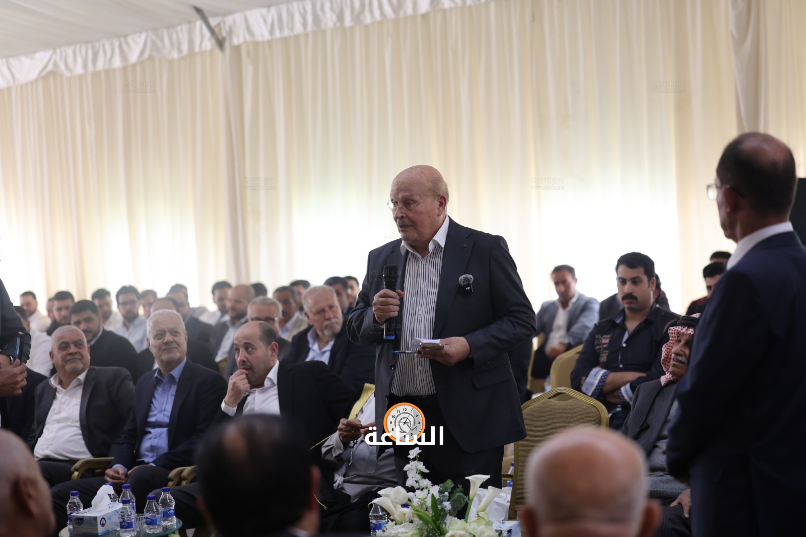 Madar Al-Saa Images 0.3852576615674832