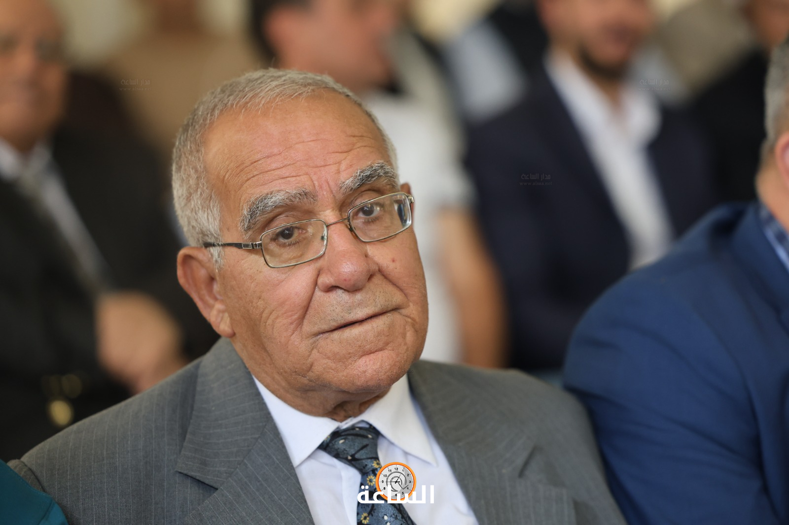 Madar Al-Saa Images 0.4401139015643135