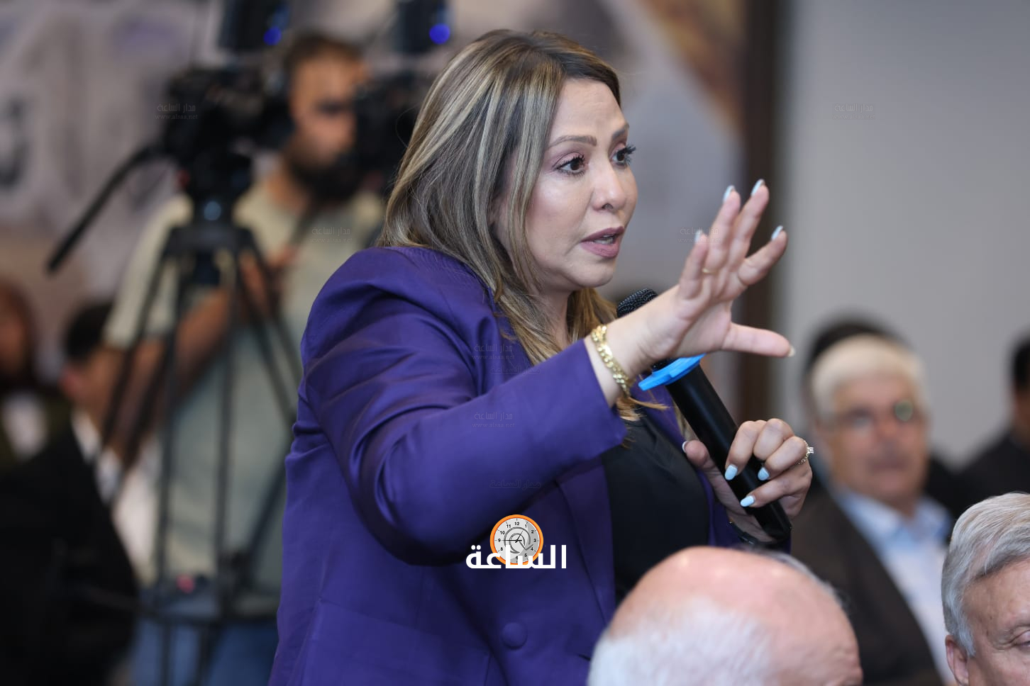 Madar Al-Saa Images 0.3878455530364717