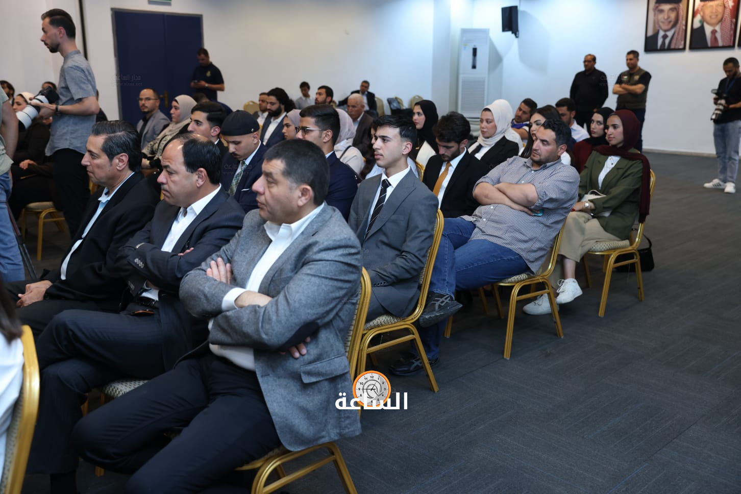 Madar Al-Saa Images 0.8422651406874764