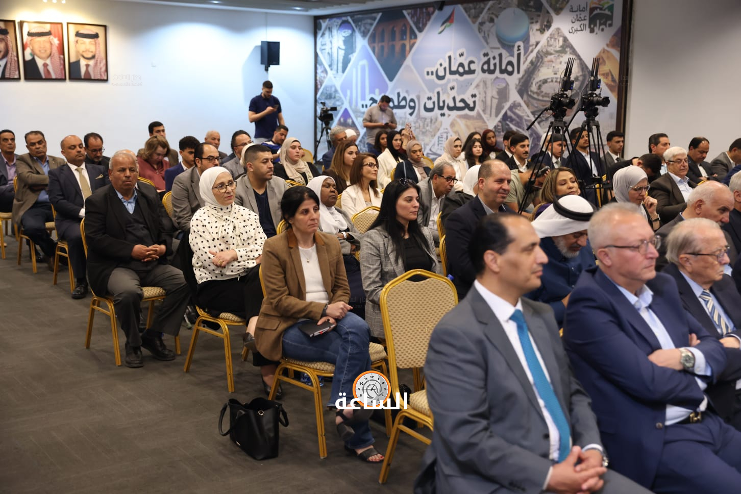 Madar Al-Saa Images 0.6109120059546279