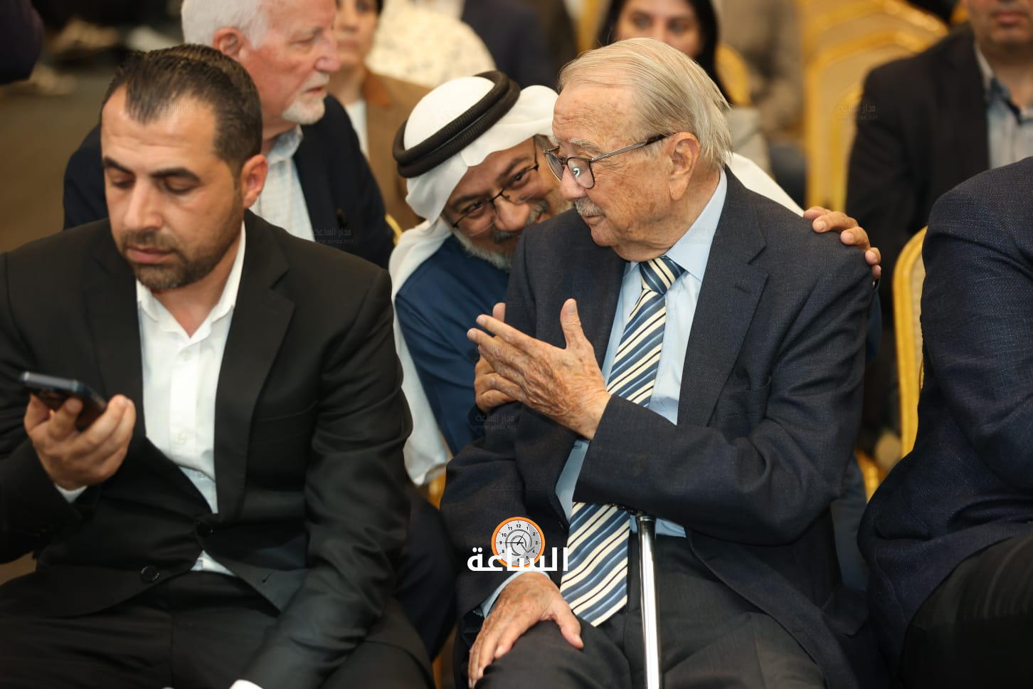 Madar Al-Saa Images 0.8639521935388669