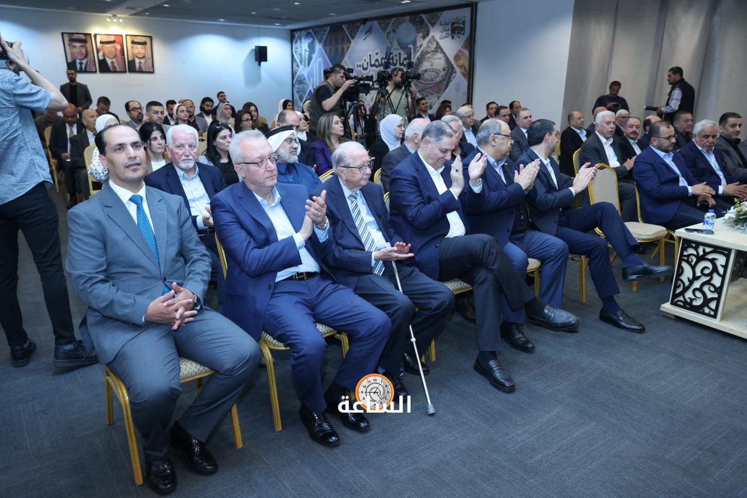 Madar Al-Saa Images 0.9040559764791568