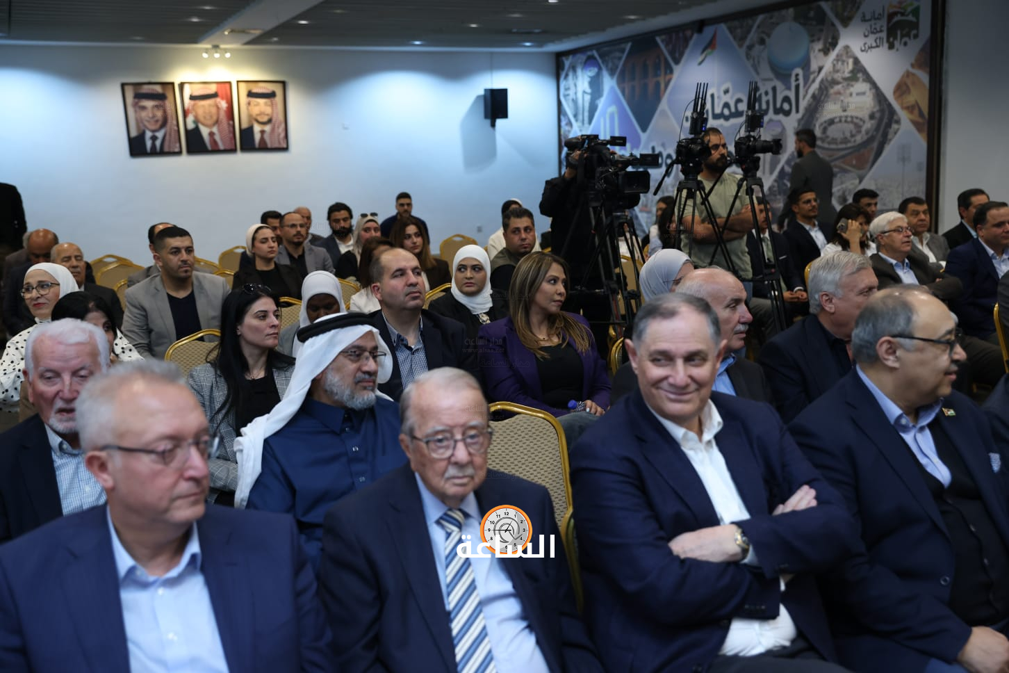 Madar Al-Saa Images 0.24234347729715955