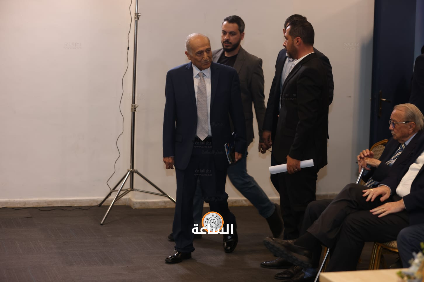 Madar Al-Saa Images 0.041327154216126205