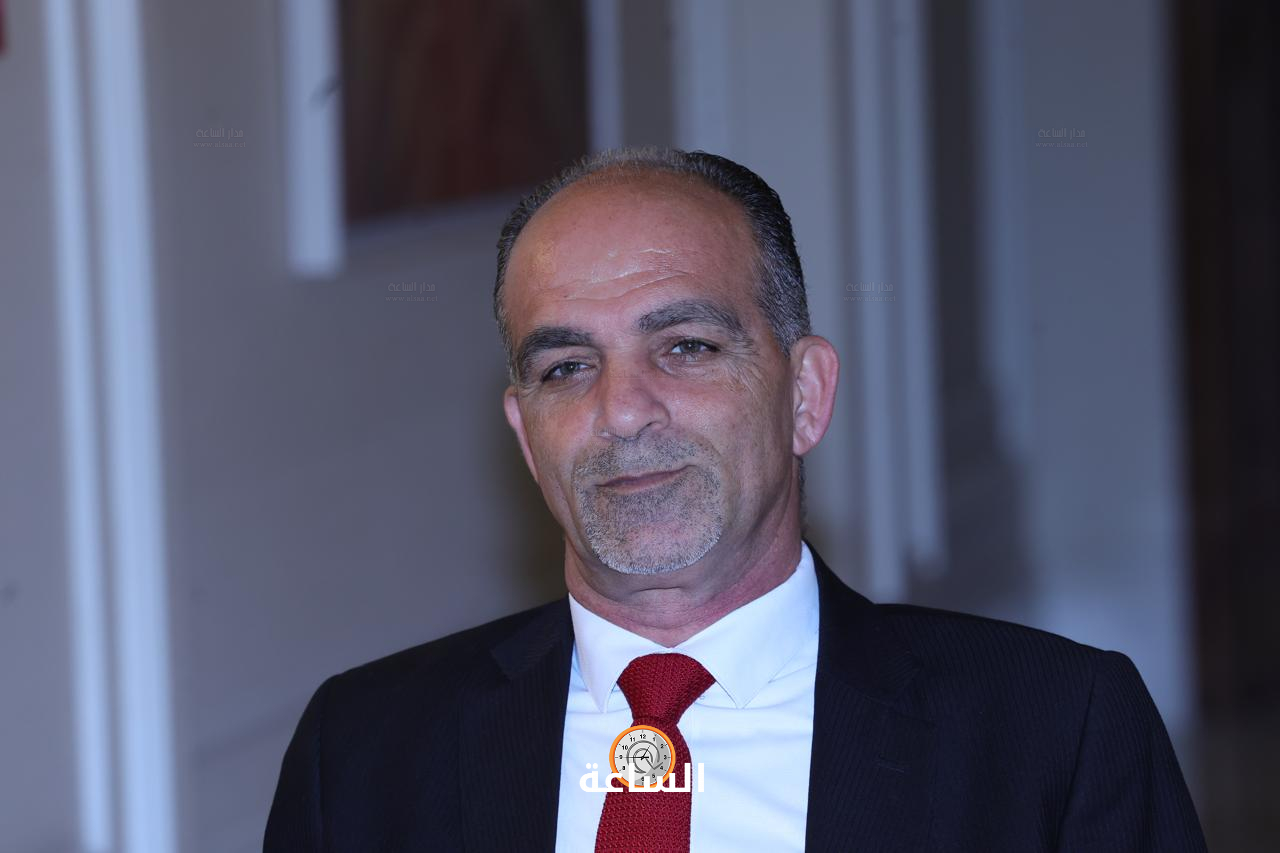 Madar Al-Saa Images 0.3109232126239416