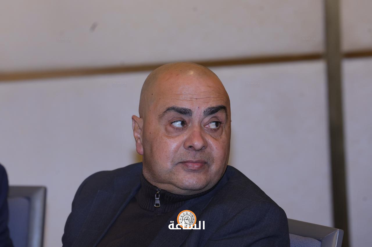 Madar Al-Saa Images 0.5726431508229416