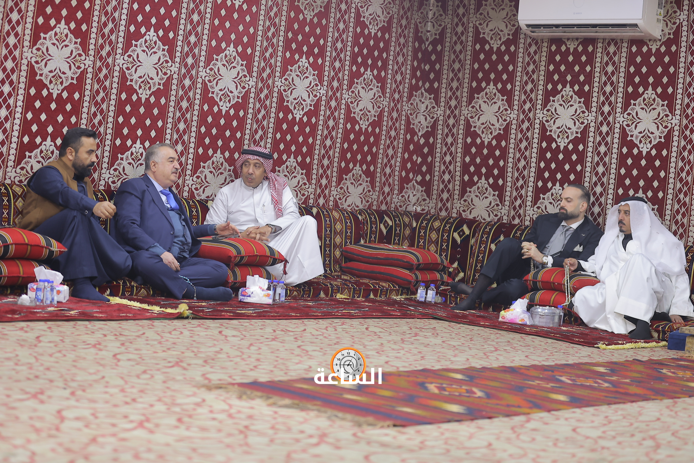Madar Al-Saa Images 0.7530829660372372