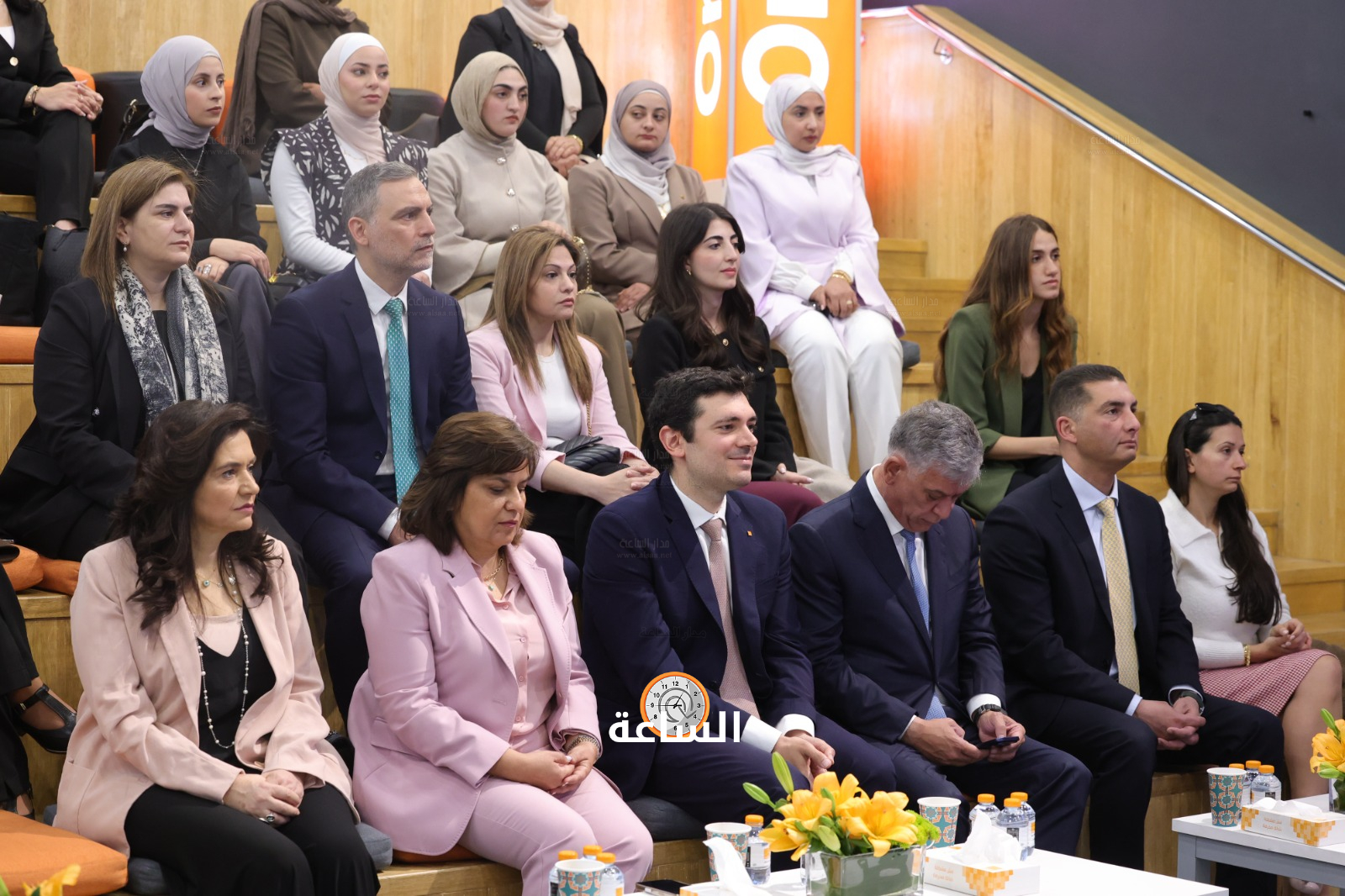 Madar Al-Saa Images 0.1841596824588413