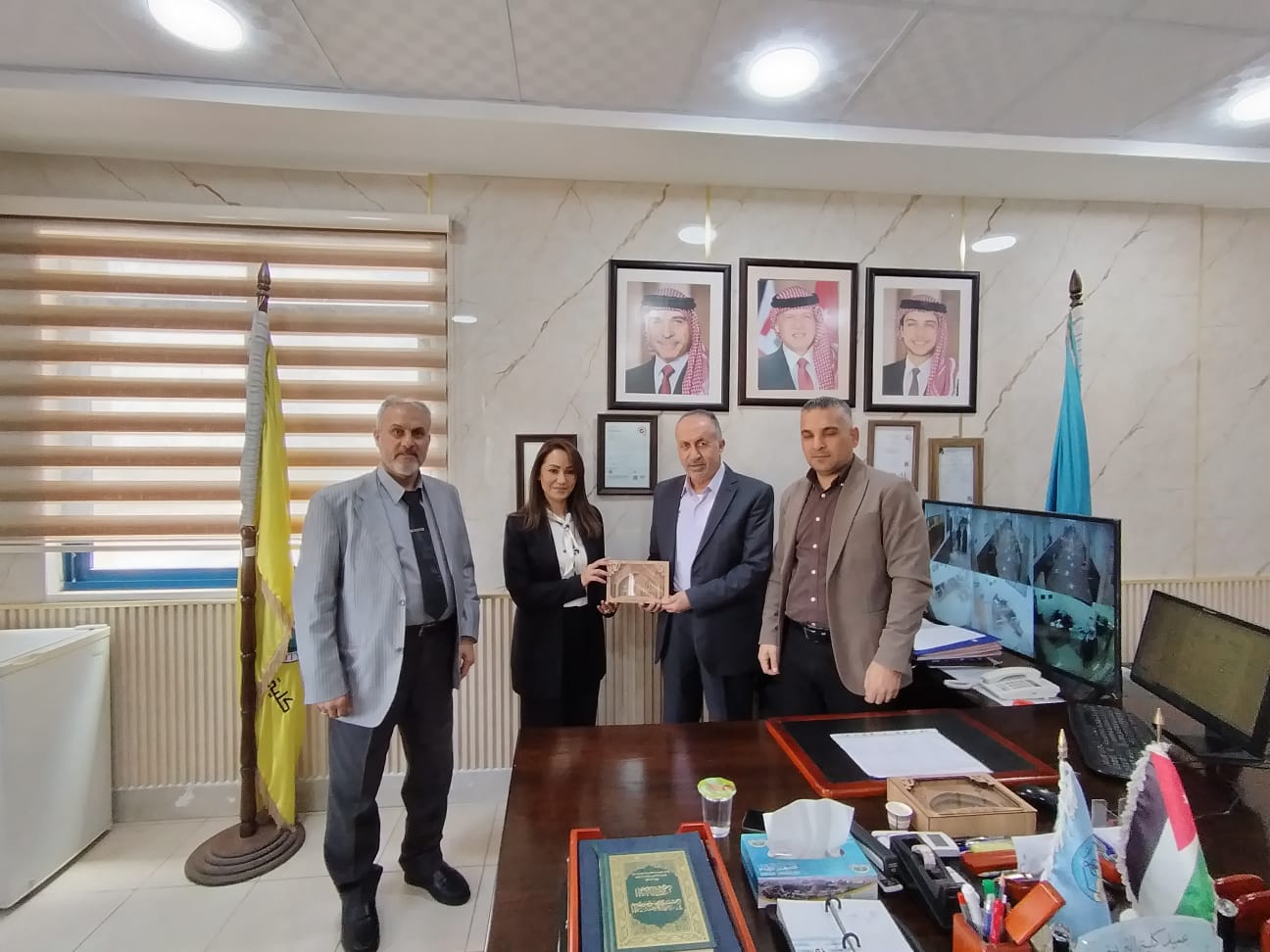 Madar Al-Saa Images 0.2851320352751716