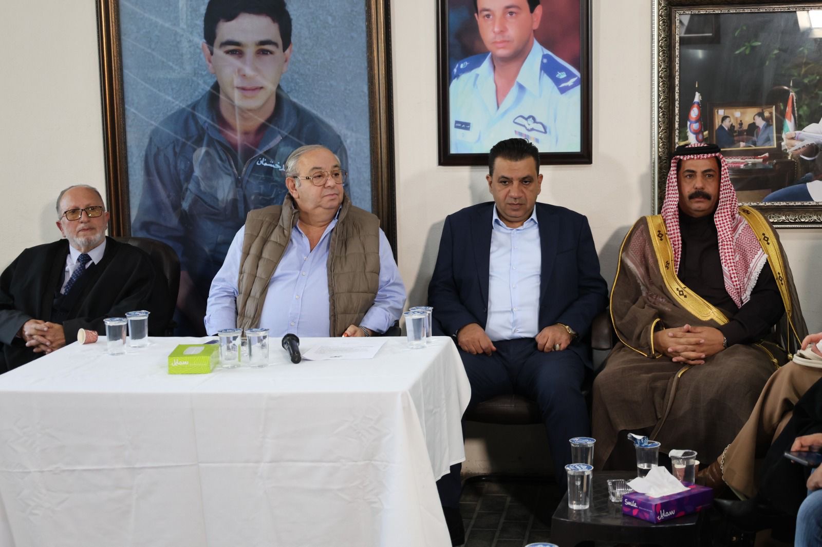 Madar Al-Saa Images 0.010253250092989719