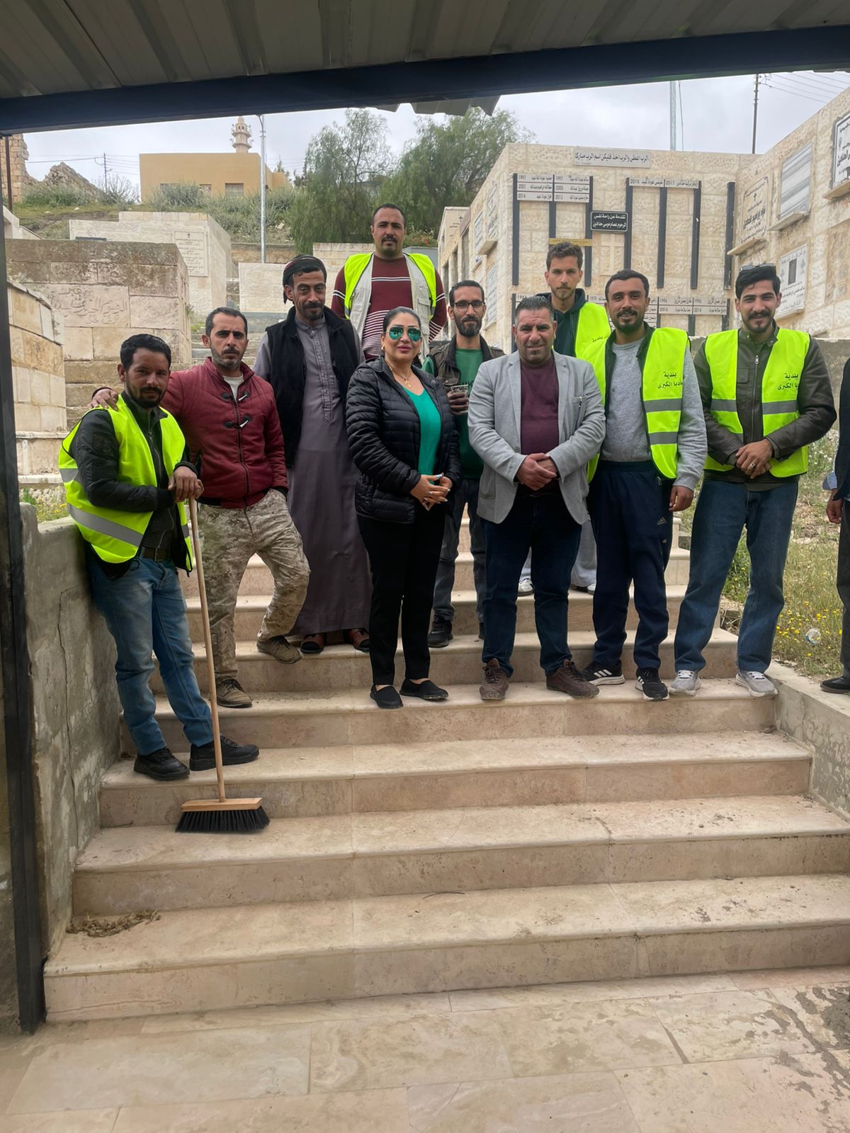 Madar Al-Saa Images 0.7468180353507599