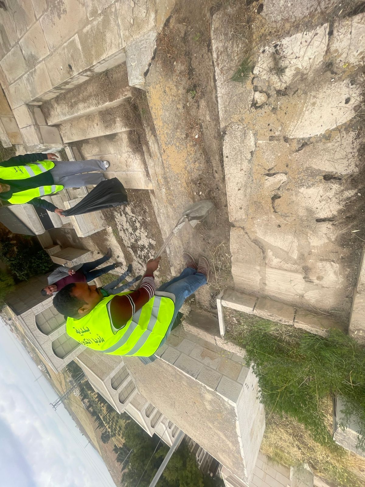 Madar Al-Saa Images 0.42585952875173727