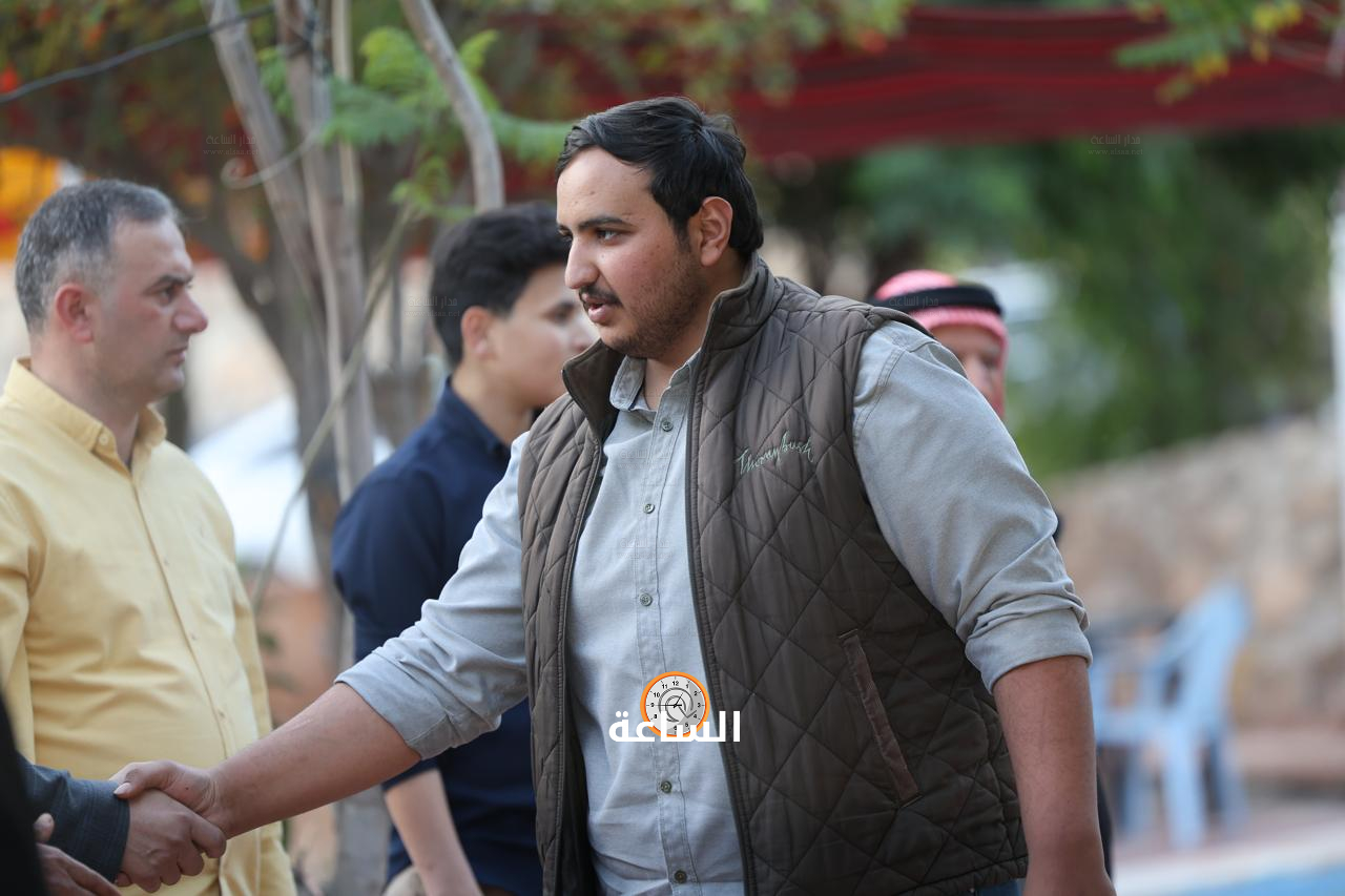 Madar Al-Saa Images 0.8744520619509446
