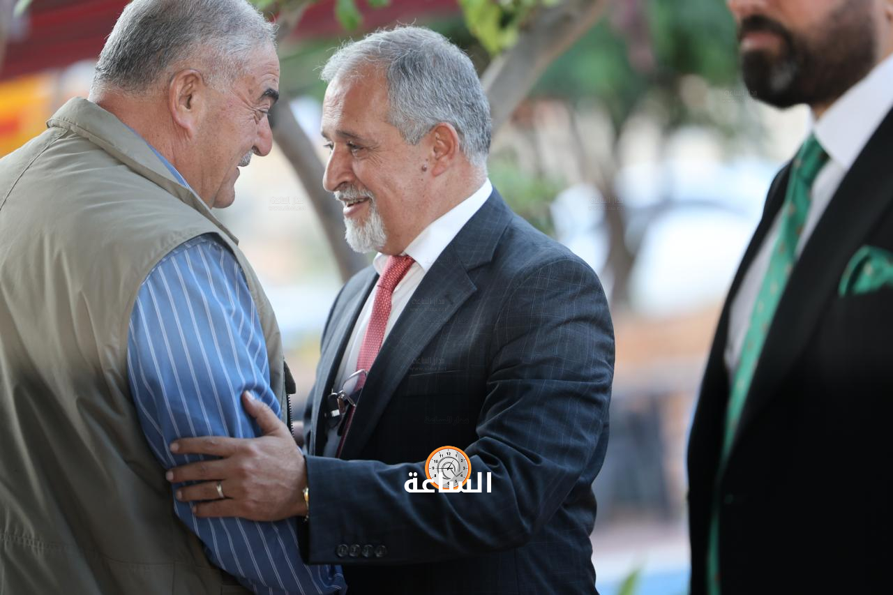Madar Al-Saa Images 0.9486214030651839