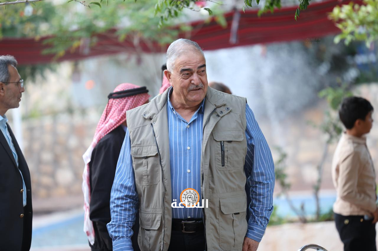 Madar Al-Saa Images 0.08865243841594961