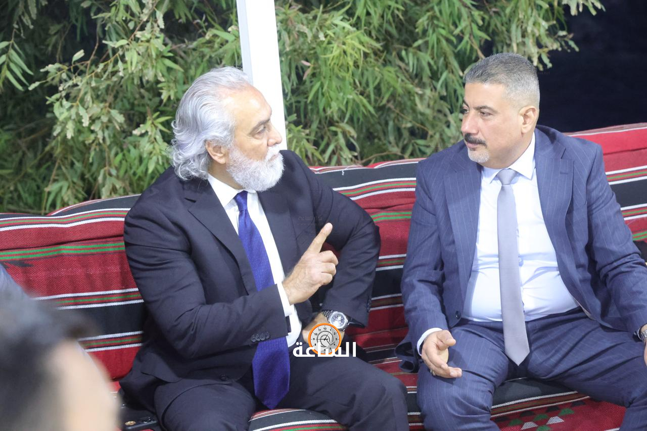 Madar Al-Saa Images 0.8838194544349652