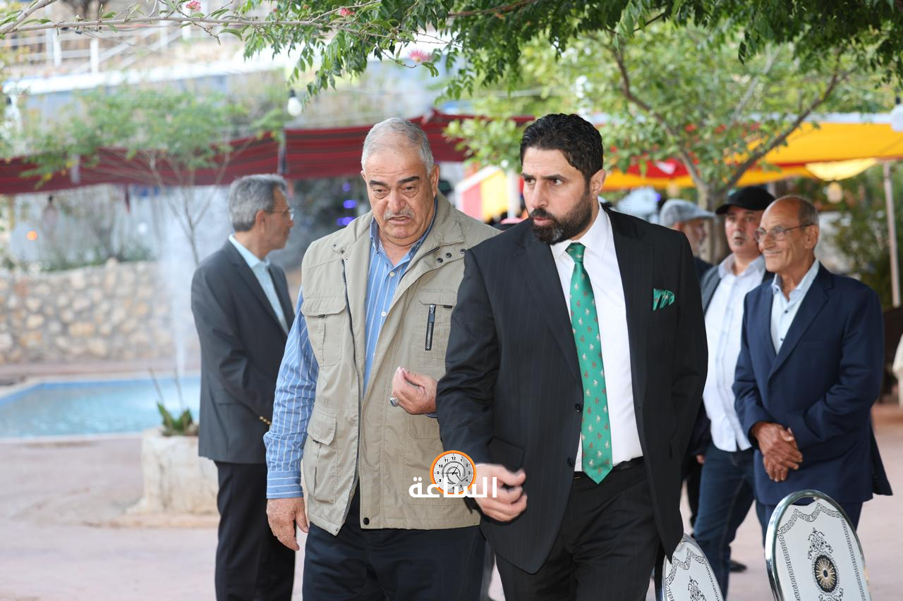 Madar Al-Saa Images 0.7454601566761918