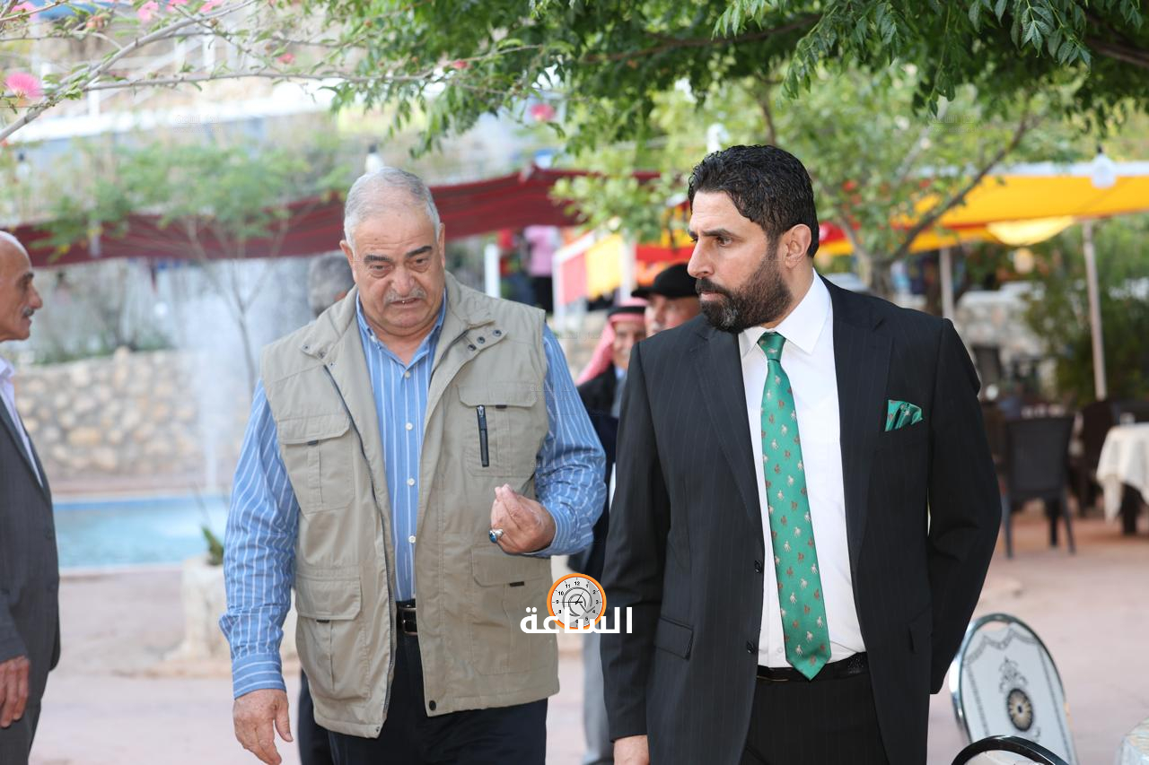 Madar Al-Saa Images 0.015543441766105781