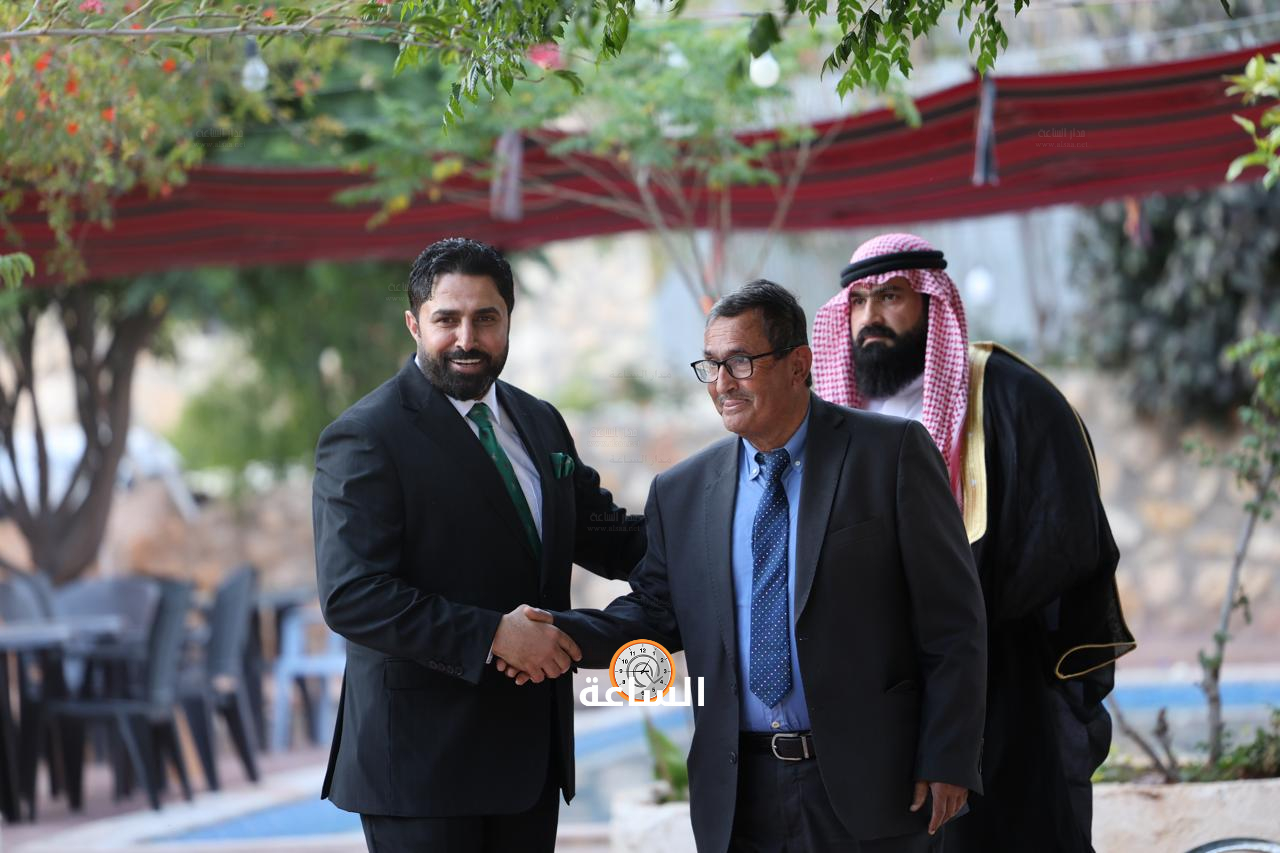 Madar Al-Saa Images 0.5031264911066878