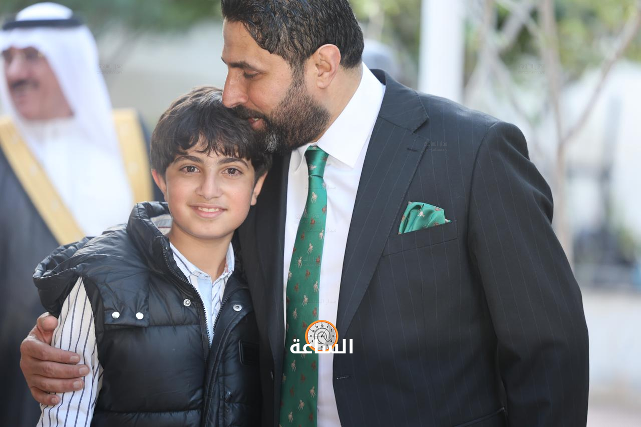 Madar Al-Saa Images 0.3627071475106115