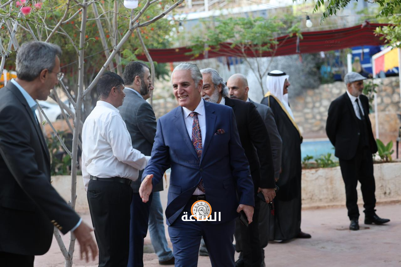 Madar Al-Saa Images 0.36563622645993654