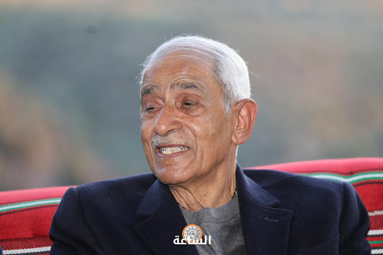 Madar Al-Saa Images 0.6374476517477327