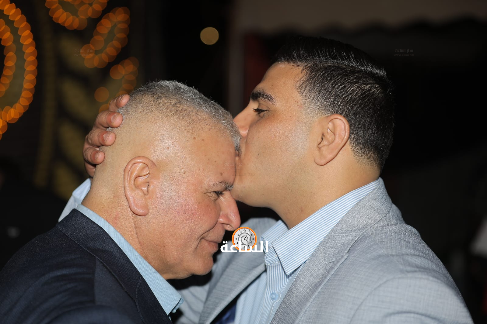 Madar Al-Saa Images 0.8437802970135474