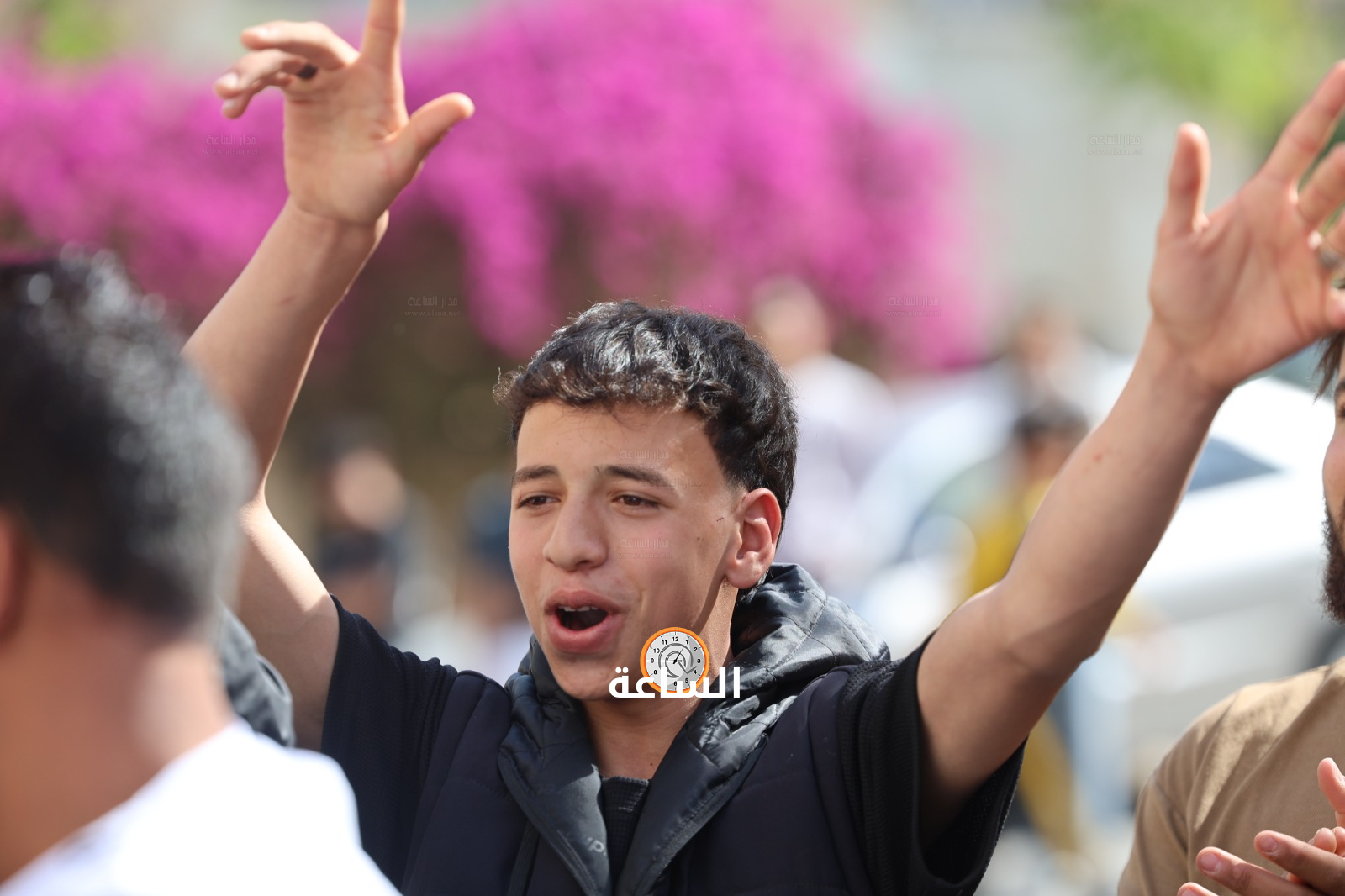 Madar Al-Saa Images 0.5428386177394731