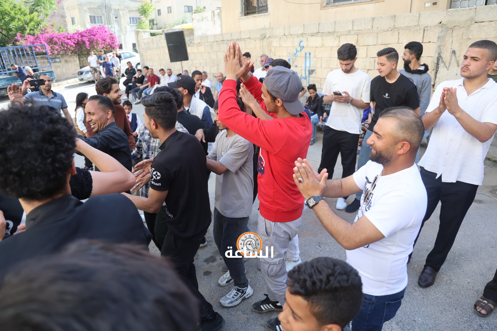 Madar Al-Saa Images 0.2989847618111211