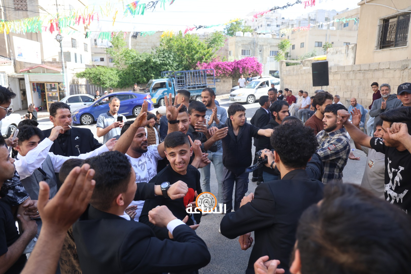 Madar Al-Saa Images 0.18006096698044394