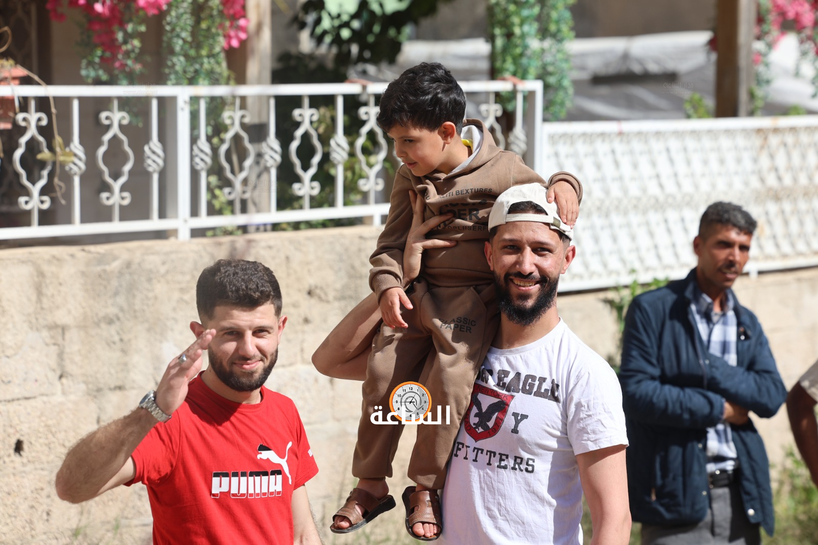 Madar Al-Saa Images 0.9844065763318568