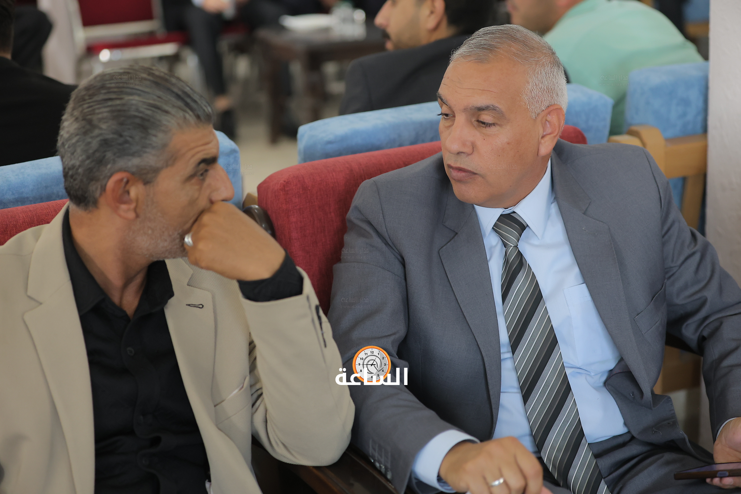 Madar Al-Saa Images 0.3811489587482637