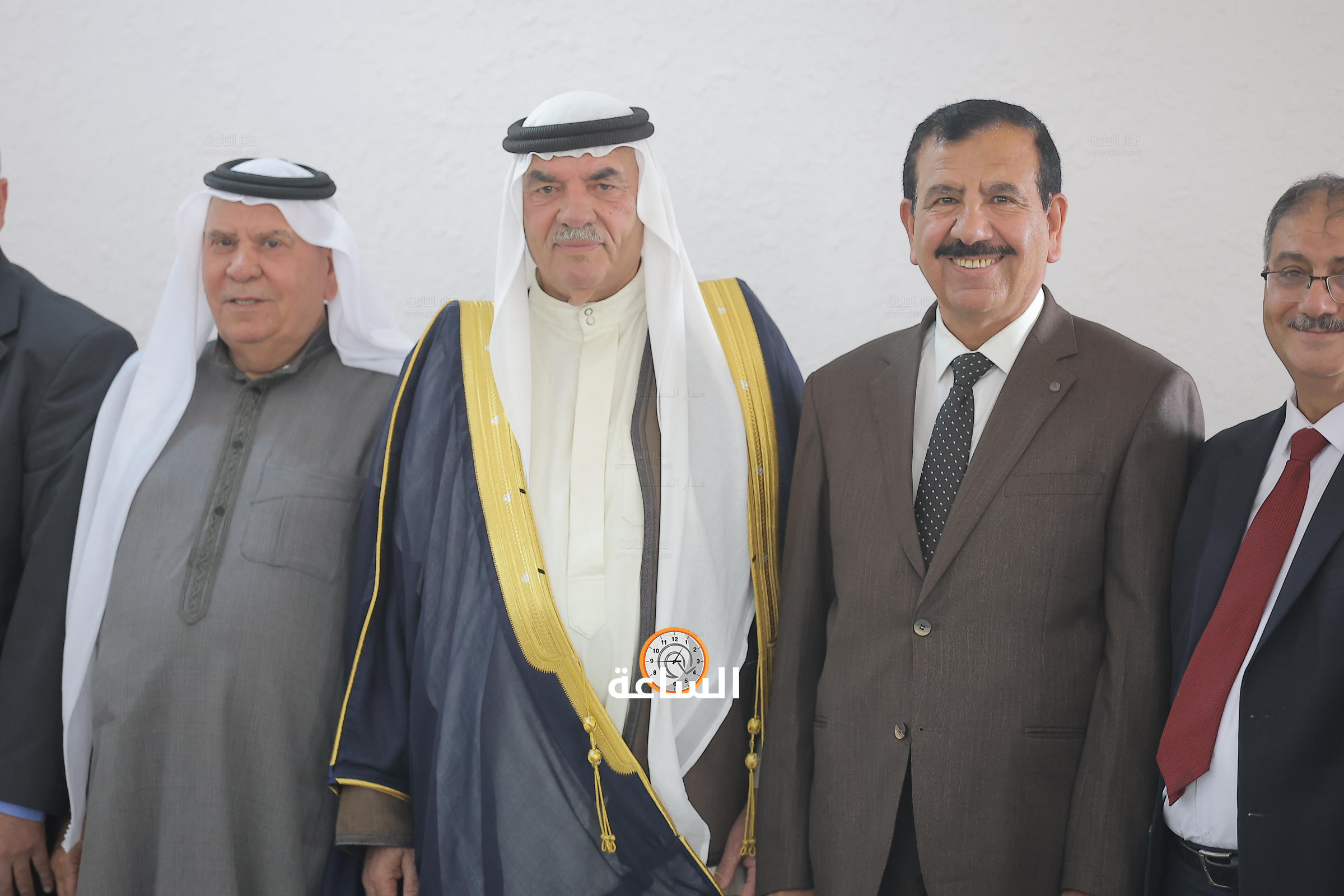 Madar Al-Saa Images 0.6506334340457501