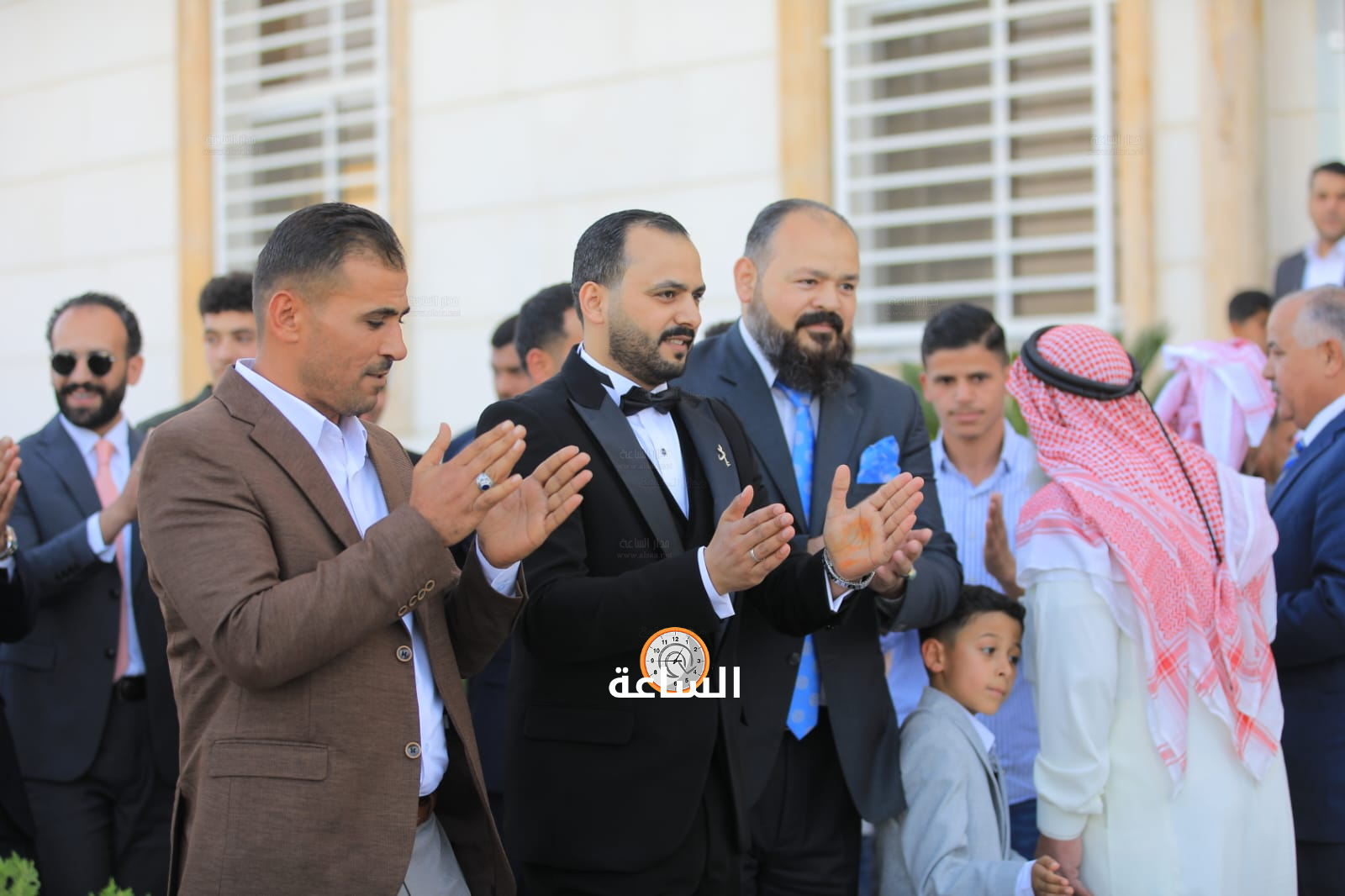 Madar Al-Saa Images 0.9338069335746387