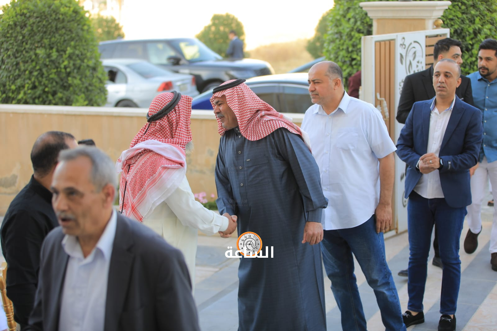 Madar Al-Saa Images 0.007123386744083082