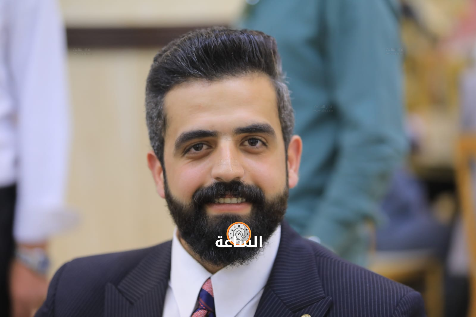 Madar Al-Saa Images 0.382539075574564