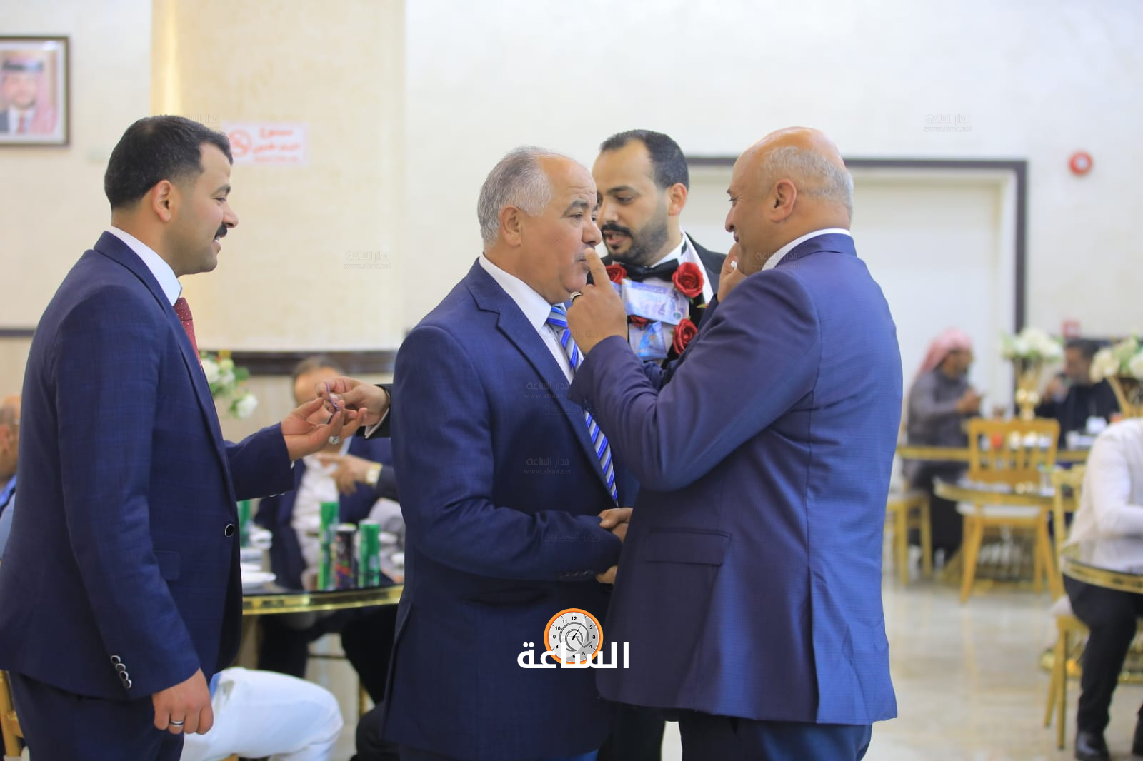 Madar Al-Saa Images 0.13350043709101977