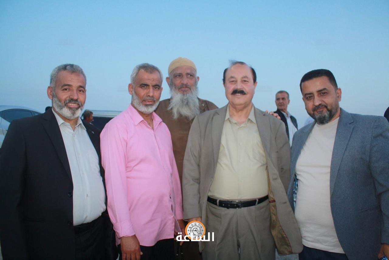 Madar Al-Saa Images 0.8988791086783805